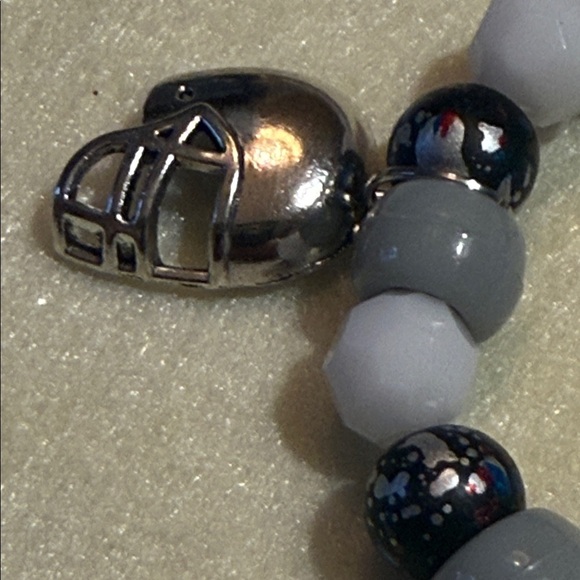 Football Charm Beaded Bracelet - Picture 4 of 6